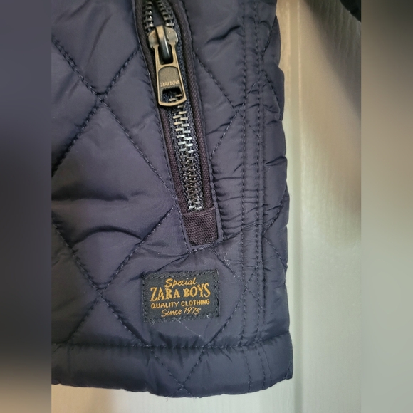 Zara Boys Navy Blue Quilted Jacket Size 5 - Picture 3 of 7